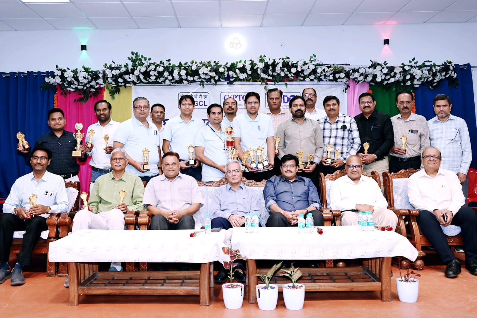 अंतरक्षेत्रीय ब्रिज प्रतियोगिता में रायपुर सेंट्रल,विजेता एवं रायपुर रीजन उपविजेता