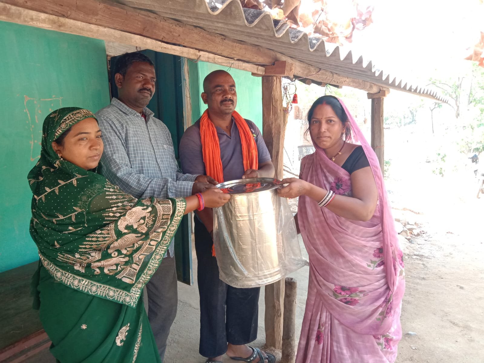 वार्ड पंच गिरिजा देवी के अनूठी पहल पर जनपद सदस्य एवं उपसरपंच का मिला समर्थन