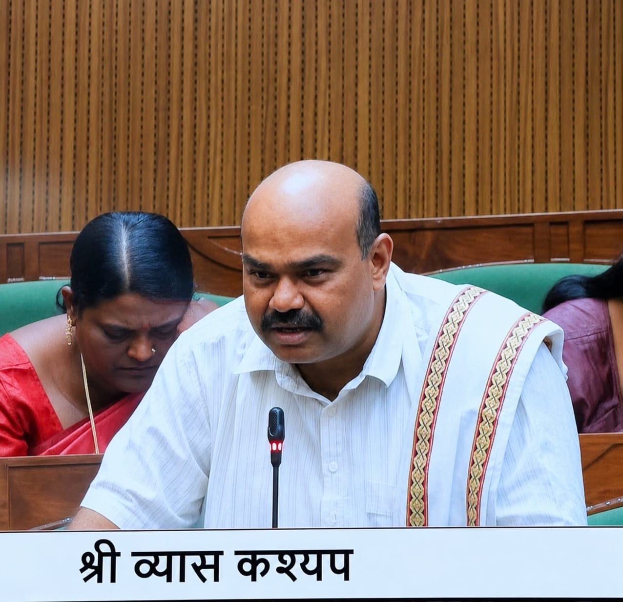 ब्यास कश्यप ने विधान सभा में उठाया जिला चिकित्सालय जांजगीर में भ्रष्टाचार का मुद्दा
