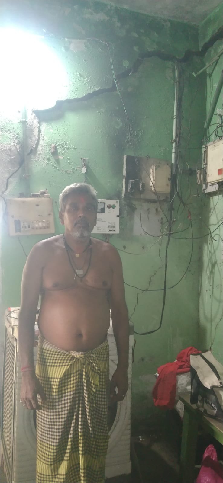 जाजवलय देव की पावन धरा की नैला मुक्ति धाम अपनी लाचार बदहाली हालत को देखकर आंसू बहा रहा 